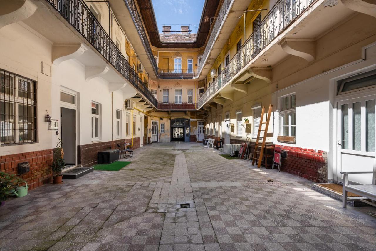 S15- Boutique Apartments, Best Location, By Bqa Budapest Exterior photo